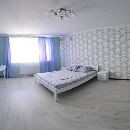Apartment On Parkovaya Tjornomorsk Eksteriør billede